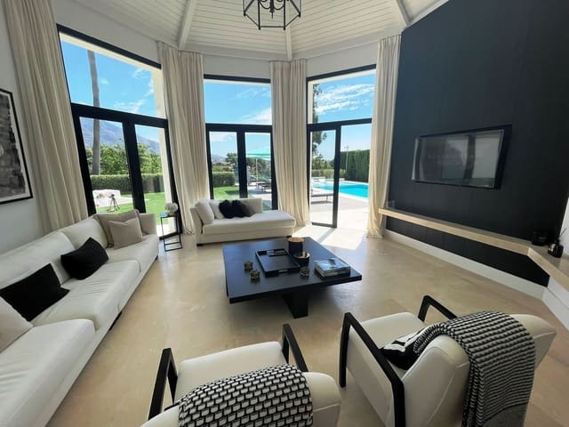 5 bedroom Villa for sale in Nueva Andalucia, Marbella with pool garage - € 4,495,000 (Ref: 8413558)