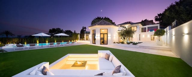 5 bedroom Villa for sale in Nueva Andalucia, Marbella with pool garage - € 4,495,000 (Ref: 8413558)