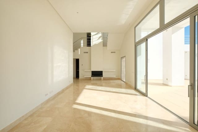 4 chambre Villa/Maison à vendre à Benahavís avec piscine garage - 2 200 000 € (Ref: 8420286)