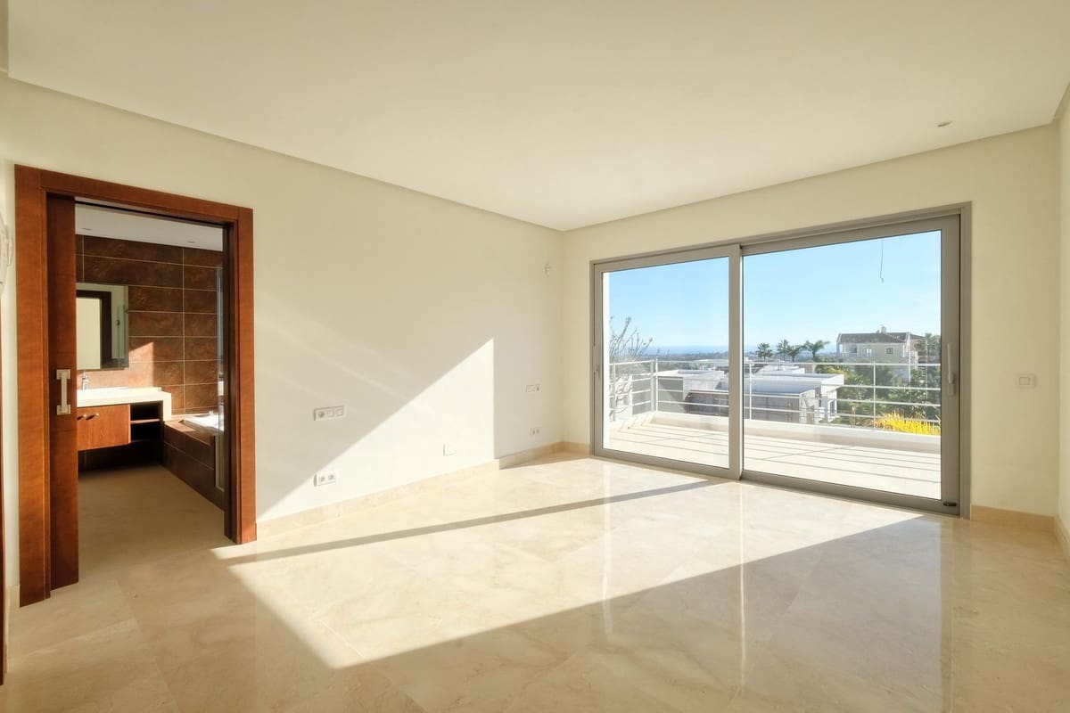 4 chambre Villa/Maison à vendre à Benahavis avec piscine garage - 2 200 000 € (Ref: 8420286)