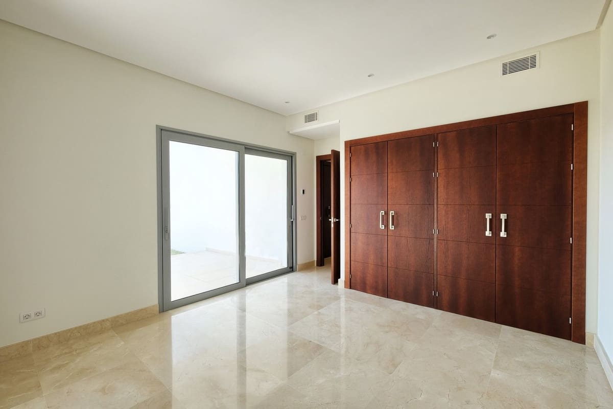 4 chambre Villa/Maison à vendre à Benahavis avec piscine garage - 2 200 000 € (Ref: 8420286)