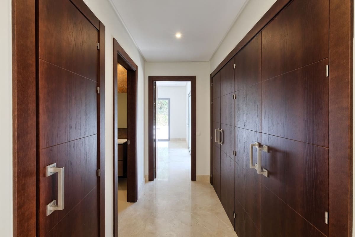 4 chambre Villa/Maison à vendre à Benahavis avec piscine garage - 2 200 000 € (Ref: 8420286)