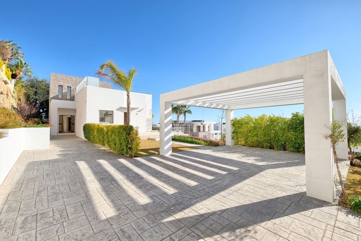 4 chambre Villa/Maison à vendre à Benahavis avec piscine garage - 2 200 000 € (Ref: 8420286)