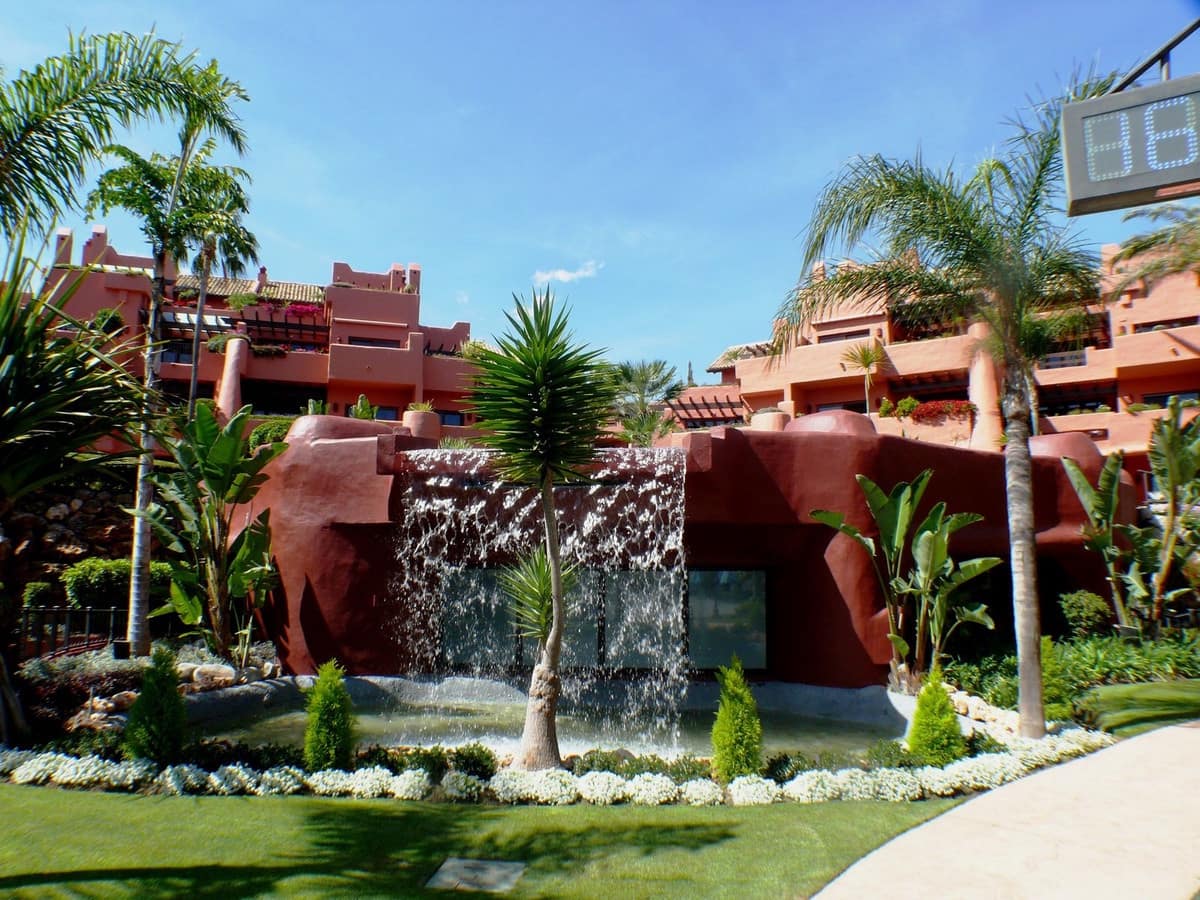 3 Zimmer Apartment zu verkaufen in Guadalmansa mit Pool Garage - 1.475.000 € (Ref: 8476481)