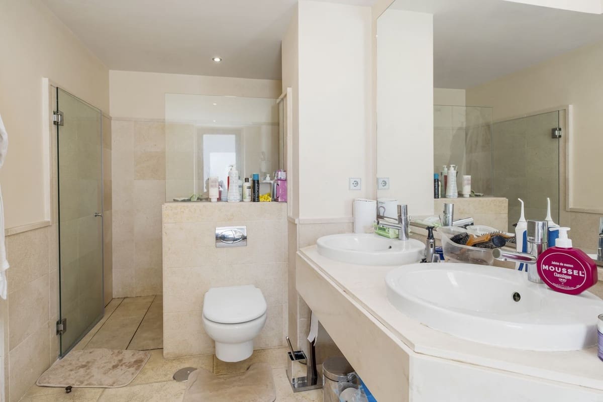 3 quarto Apartamento para venda em Los Flamingos com piscina garagem - 1 075 000 € (Ref: 8602005)