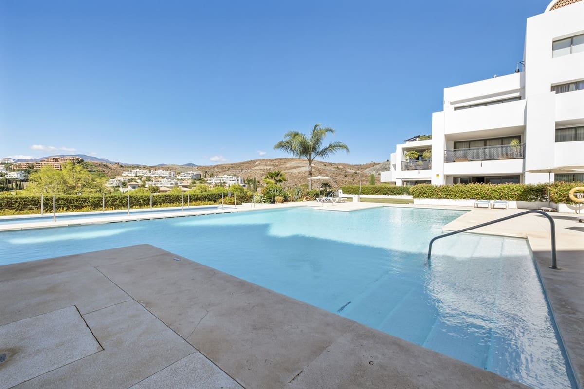 3 quarto Apartamento para venda em Los Flamingos com piscina garagem - 1 075 000 € (Ref: 8602005)