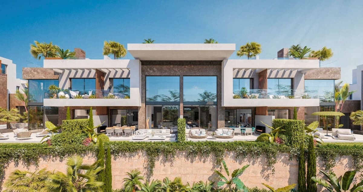 4 soveværelse Semi-Rækkehus til salg i Marbella med swimmingpool garage - € 1.890.000 (Ref: 8728255)