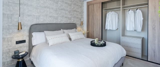 3 Zimmer Penthouse zu verkaufen in Istán mit Pool Garage - 630.000 € (Ref: 10025172)