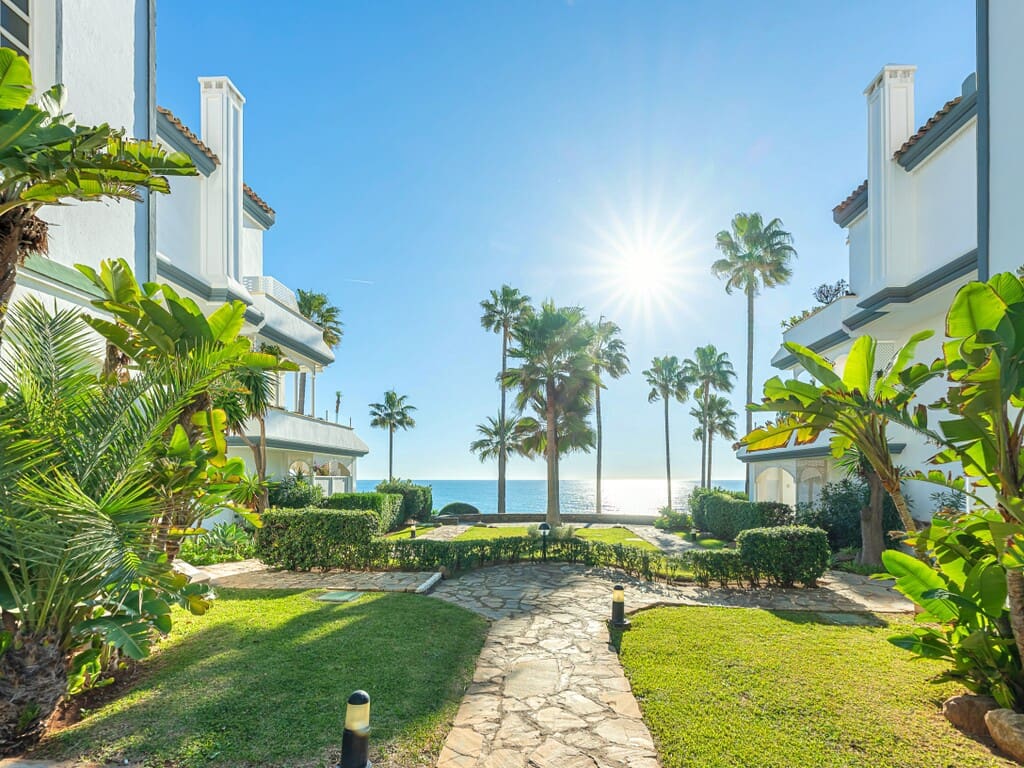 3 camera da letto Attico in vendita in Estepona con piscina garage - 2.495.000 € (Rif: 10034979)