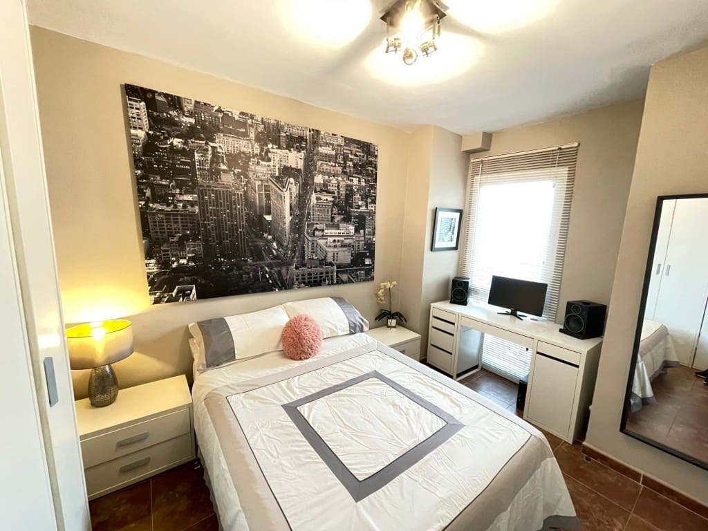 3 quarto Apartamento para venda em La Cala de Mijas - 400 000 € (Ref: 10040683)