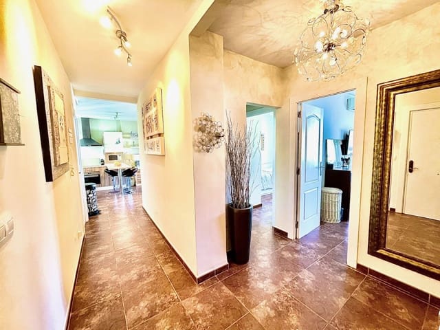 3 quarto Apartamento para venda em La Cala de Mijas, Mijas - 400 000 € (Ref: 10040683)