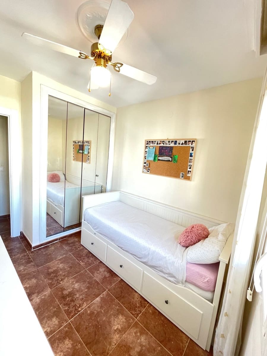 3 quarto Apartamento para venda em La Cala de Mijas - 400 000 € (Ref: 10040683)