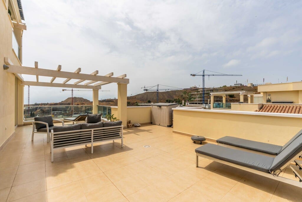 2 Zimmer Penthouse zu verkaufen in Mijas Costa mit Pool Garage - 549.000 € (Ref: 10085555)
