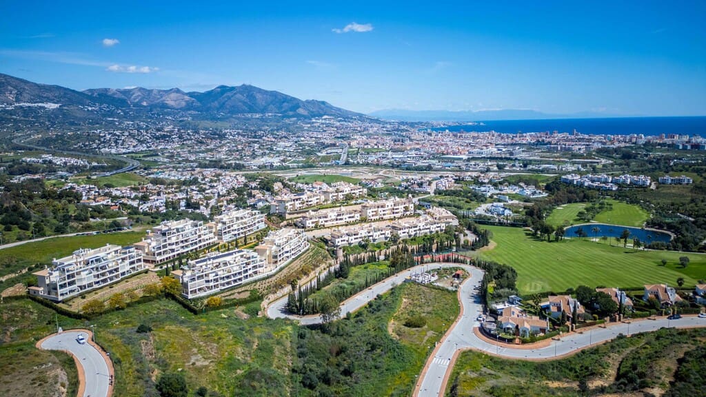 2 Zimmer Penthouse zu verkaufen in Mijas Costa mit Pool Garage - 549.000 € (Ref: 10085555)