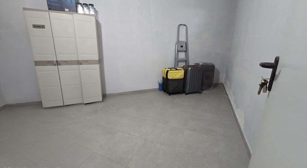 2 soverom Strandleiligheter til salgs i Mijas Costa med svømmebasseng garasje - € 645 000 (Ref: 10085556)