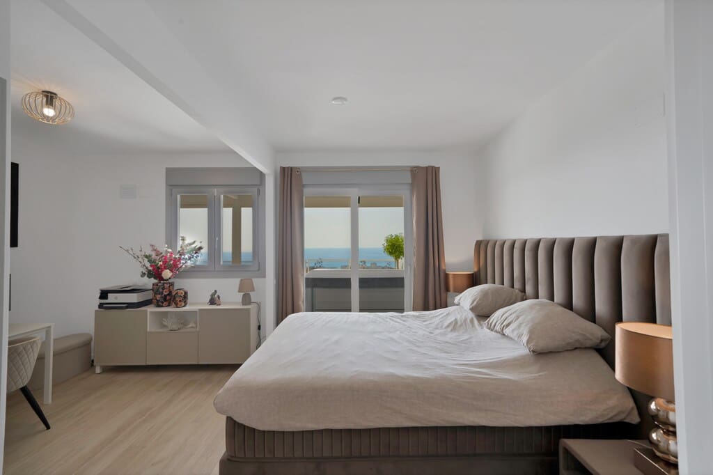 Apartamento de 5 habitaciones en Benalmádena en venta con piscina garaje - 1.295.000 € (Ref: 10159111)