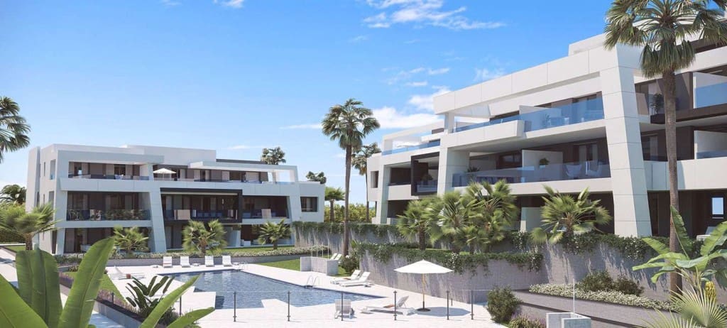 2 bedroom Apartment for sale in Estepona with pool - € 258,000 (Ref: 5308421)