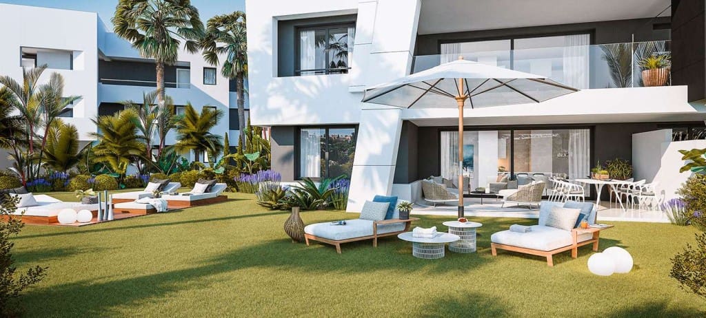 2 bedroom Apartment for sale in Estepona with pool - € 258,000 (Ref: 5308421)