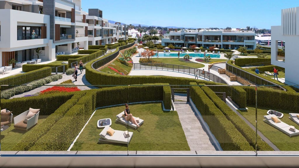 2 bedroom Apartment for sale in Estepona with pool - € 308,000 (Ref: 5350134)