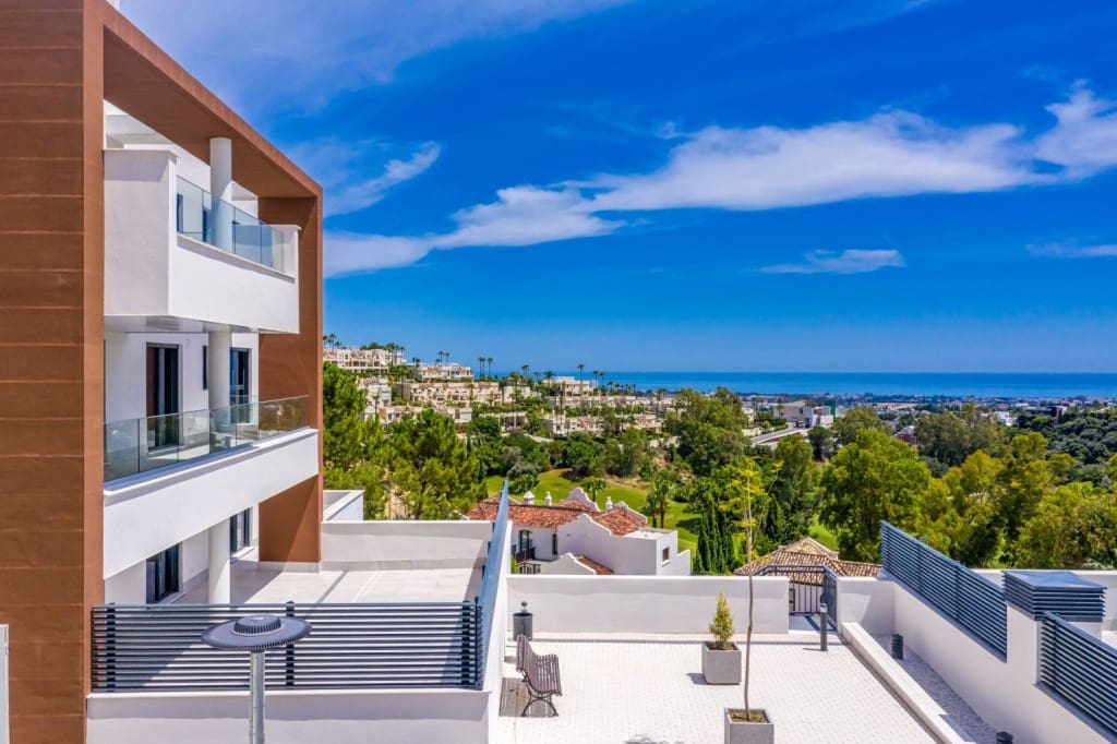 3 soveværelse Lejlighed til salg i Benahavis med swimmingpool - € 312.000 (Ref: 5402912)