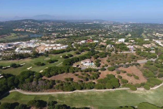 Działka budowlana na sprzedaż w Sotogrande - 728 000 € (Ref: 8911531)