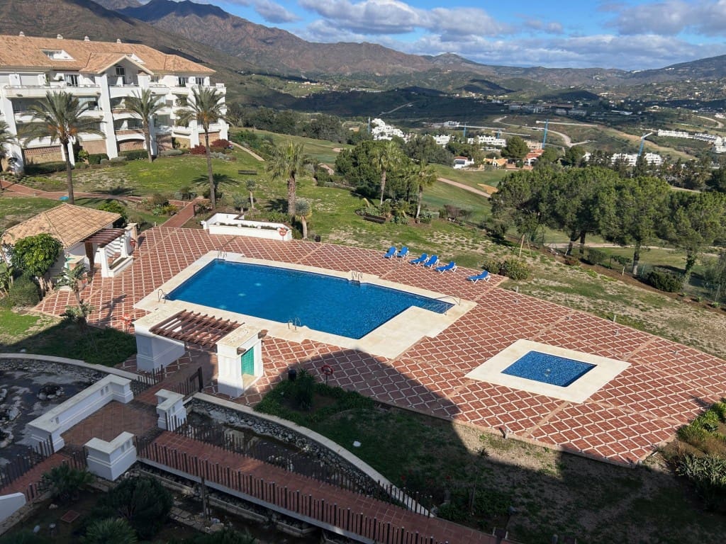 3 sovrum Takvåning till salu i La Cala de Mijas med pool - 695 000 € (Ref: 8911533)