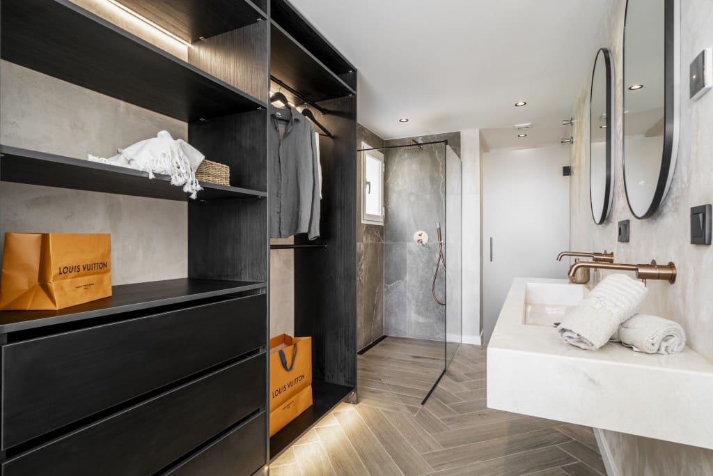 3 bedroom Penthouse for sale in Benahavis - € 789,000 (Ref: 8911544)