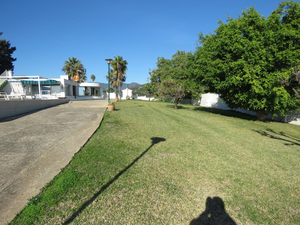 2 Zimmer Villa zu verkaufen in San Pedro de Alcantara mit Pool - 900.000 € (Ref: 8911585)