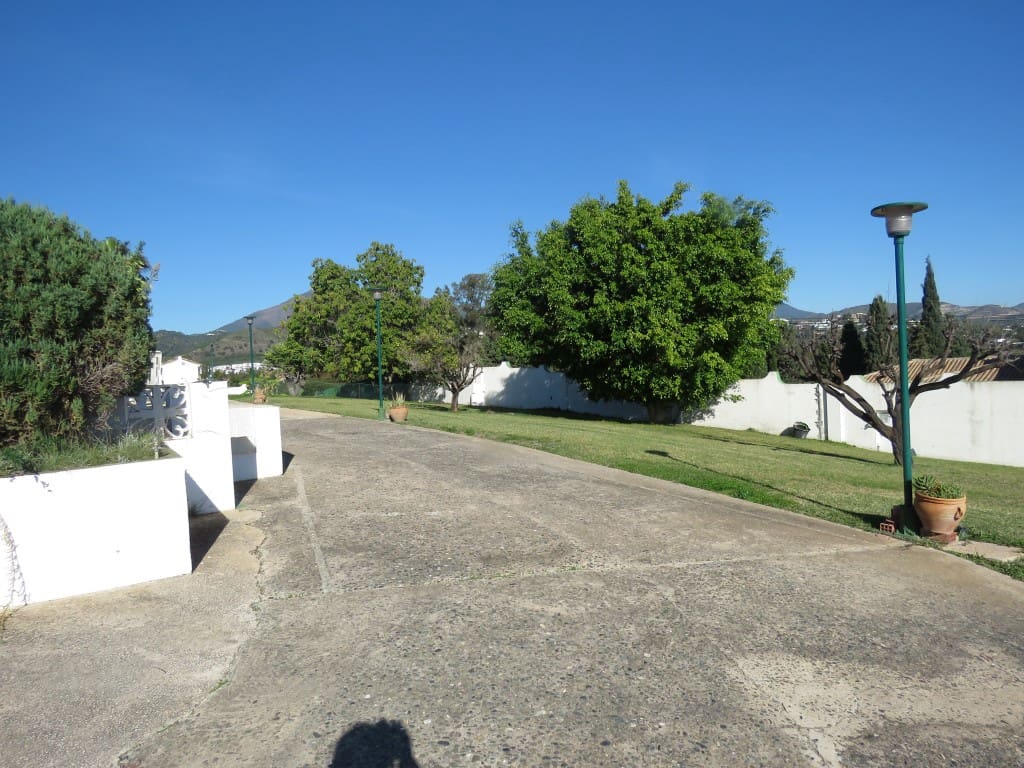 2 Zimmer Villa zu verkaufen in San Pedro de Alcantara mit Pool - 900.000 € (Ref: 8911585)