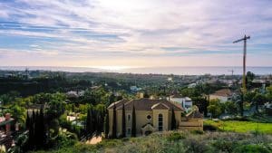 5 bedroom Villa for sale in Benahavís with pool garage - € 2,232,000 (Ref: 8911603)