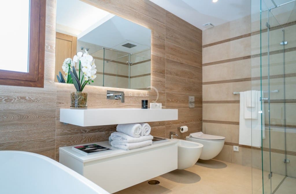 2 quarto Apartamento para venda em Benahavis com piscina garagem - 495 000 € (Ref: 8911606)