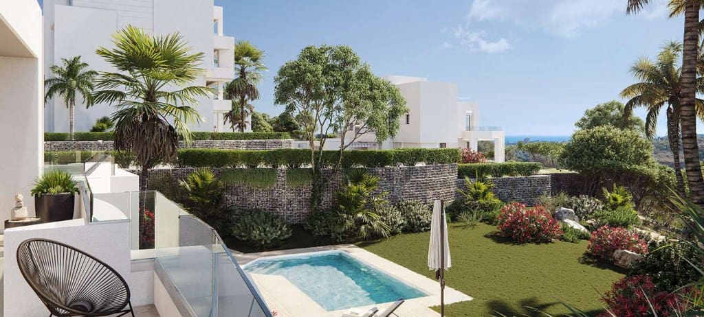 3 bedroom Apartment for sale in Marbella with pool - € 755,000 (Ref: 8911624)
