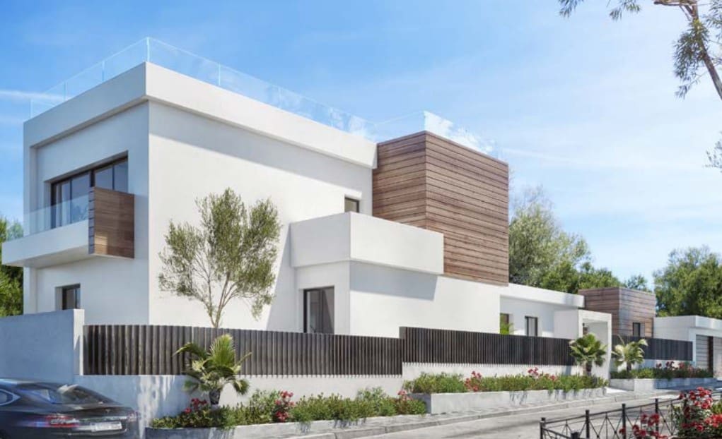 5 bedroom Villa for sale in Nueva Andalucia with pool - € 2,970,500 (Ref: 8911628)