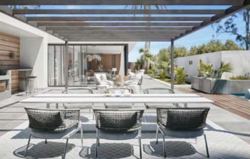 5 bedroom Villa for sale in Nueva Andalucia with pool - € 2,970,500 (Ref: 8911628)