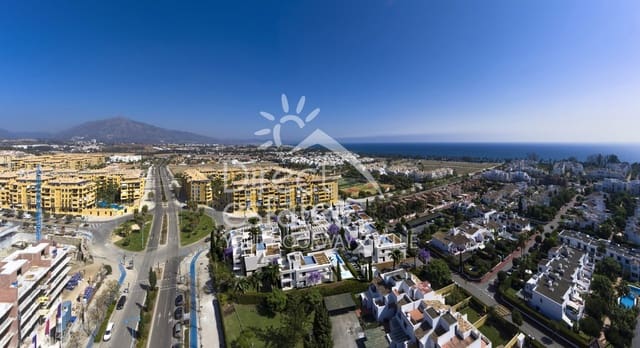 4 Zimmer Villa zu verkaufen in San Pedro de Alcantara, Marbella mit Pool - 1.815.000 € (Ref: 8911629)