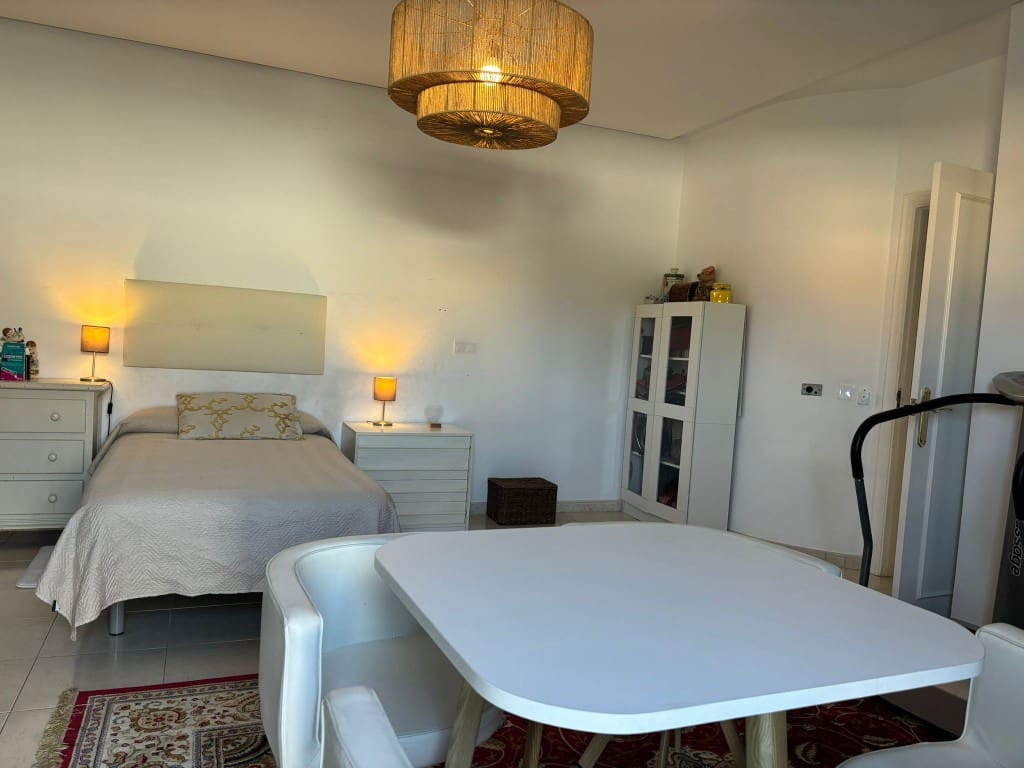 6 soveværelse Villa til salg i Santa Margarita med swimmingpool - € 890.000 (Ref: 8911632)