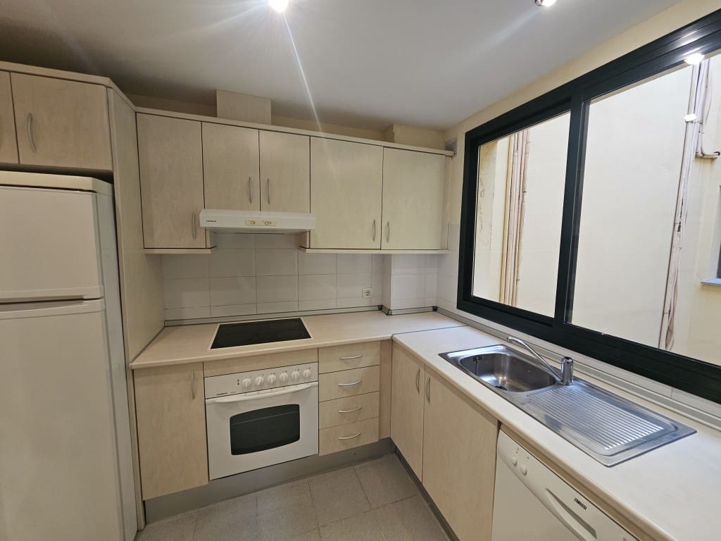 3 bedroom Apartment for sale in Riviera del Sol with pool garage - € 340,000 (Ref: 8911644)