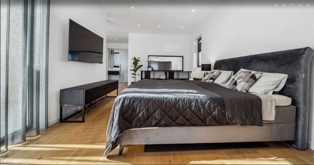 4 bedroom Villa for sale in Marbesa, Marbella with pool garage - € 3,890,000 (Ref: 8911666)