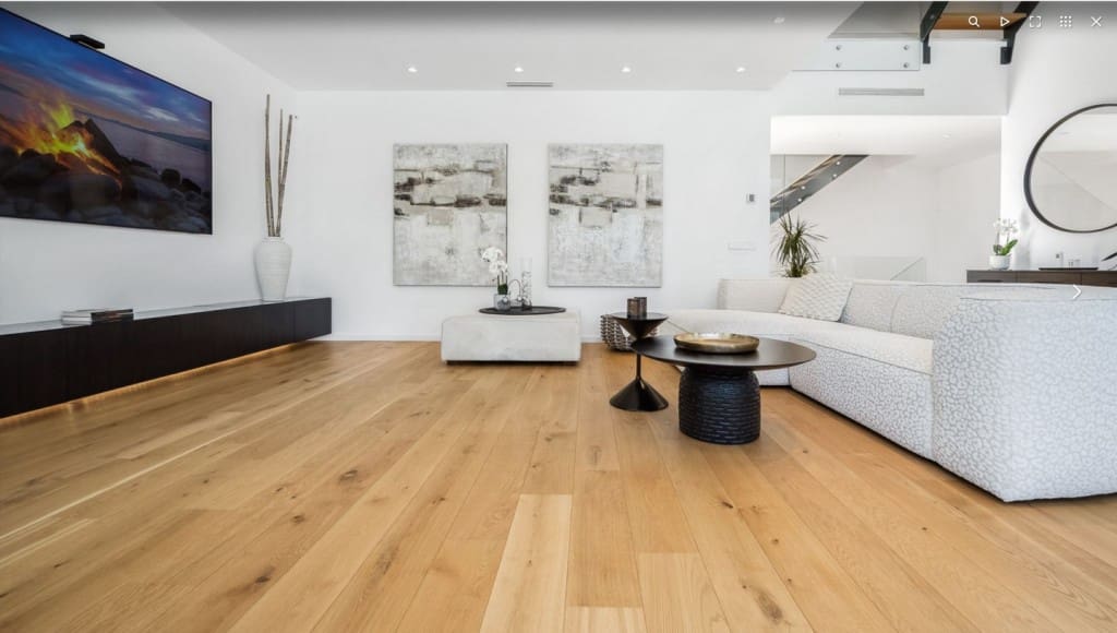 4 sypialnia Willa na sprzedaż w Marbesa z basenem garażem - 3 890 000 € (Ref: 8911666)