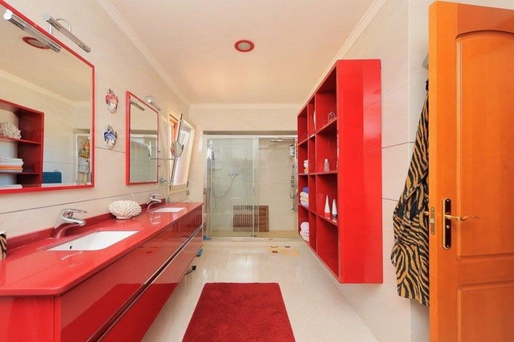 4 sypialnia Willa na sprzedaż w Torremolinos z basenem garażem - 1 545 000 € (Ref: 8911678)