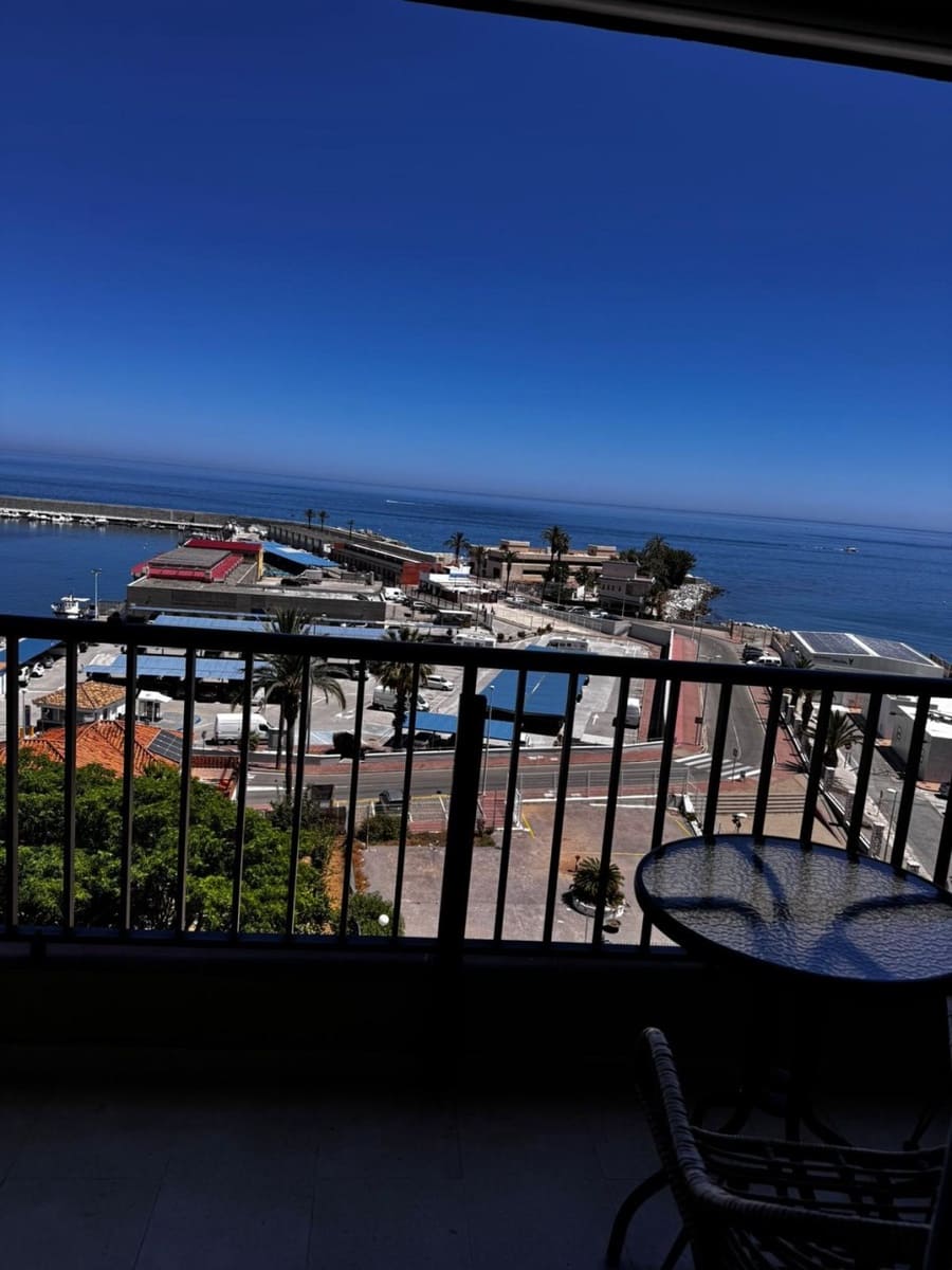 2 bedroom Apartment for sale in Fuengirola - € 490,000 (Ref: 8911698)