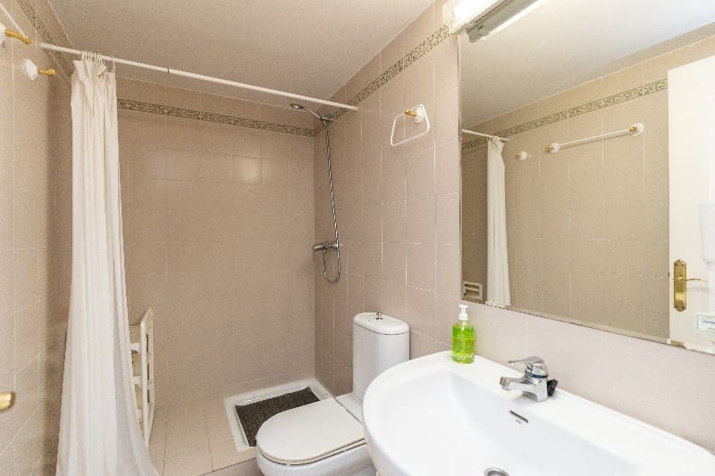 3 soveværelse Lejlighed til salg i Calahonda med swimmingpool - € 335.000 (Ref: 8911705)