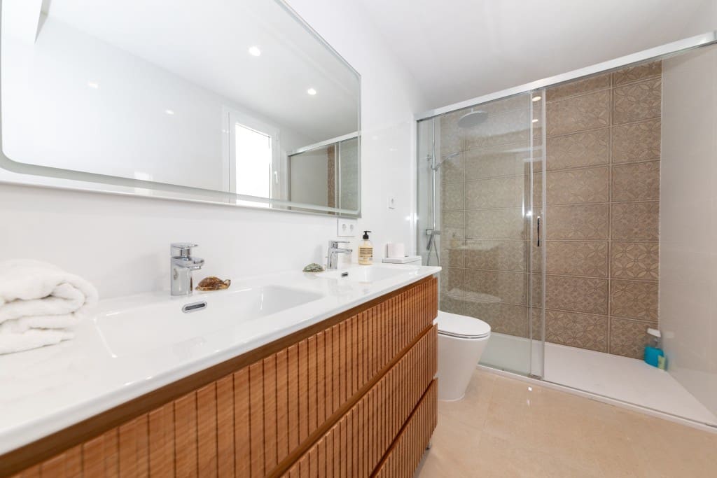 2 slaapkamer Huis te koop in Nueva Andalucia - € 420.000 (Ref: 8911707)