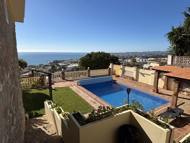 5 soveværelse Villa til salg i La Capellania, Benalmádena med swimmingpool - € 1.890.000 (Ref: 8921186)