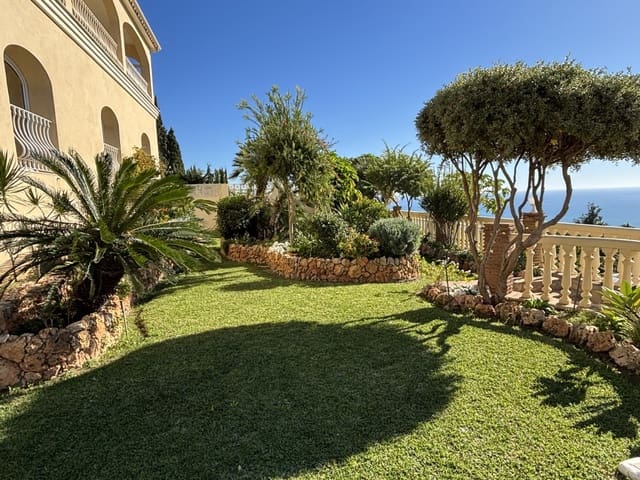 5 soveværelse Villa til salg i La Capellania, Benalmádena med swimmingpool - € 1.890.000 (Ref: 8921186)