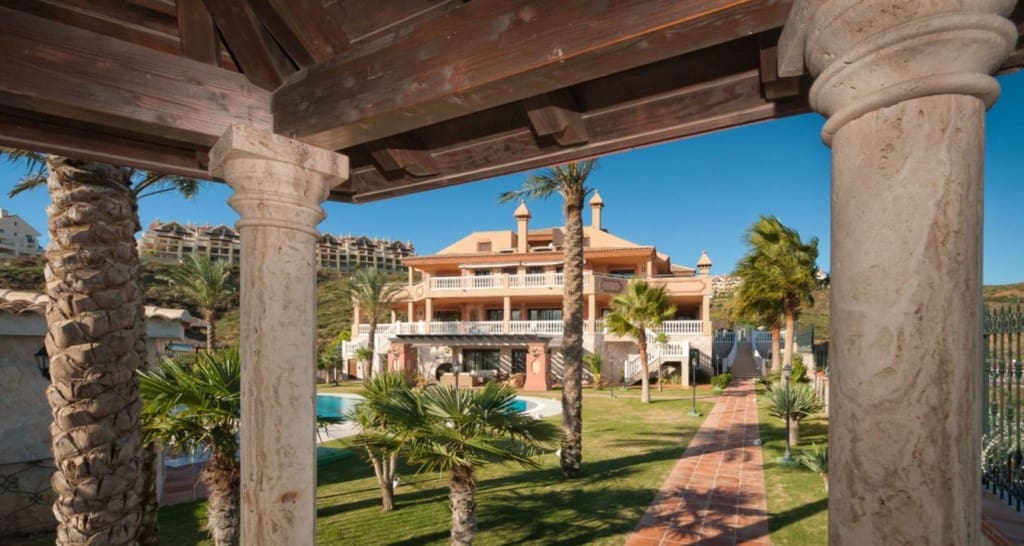 7 soveværelse Villa til salg i La Cala de Mijas med swimmingpool garage - € 5.600.000 (Ref: 9004584)