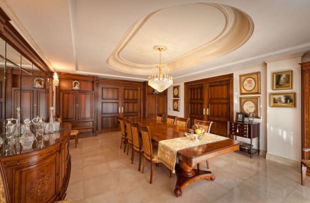 7 soveværelse Villa til salg i La Cala de Mijas, Mijas med swimmingpool garage - € 5.600.000 (Ref: 9004584)