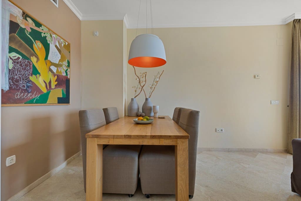 2 slaapkamer Penthouse te koop in La Mairena met zwembad - € 395.000 (Ref: 9004589)