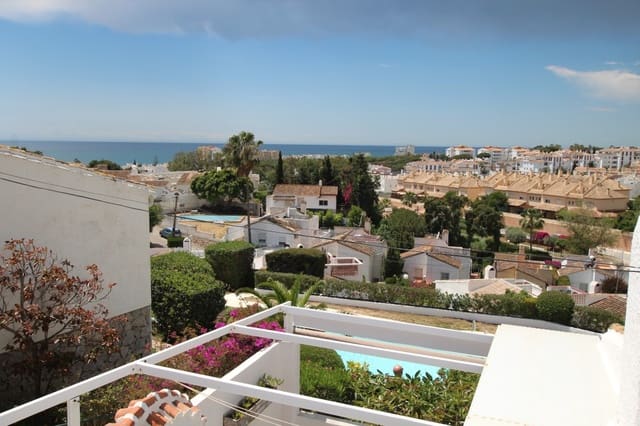 3 soverom Bungalow til salgs i Mijas Costa, Mijas med svømmebasseng garasje - € 439 000 (Ref: 9004599)