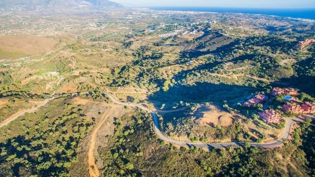 3 soverom Villa til salgs i La Mairena, Ojen med svømmebasseng garasje - € 5 000 000 (Ref: 9004605)